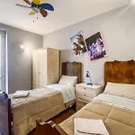 2 Bedroom Lovely In Holiday home *