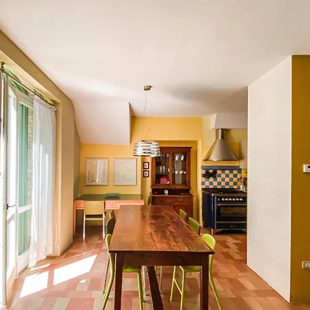 2 Bedroom Lovely In
