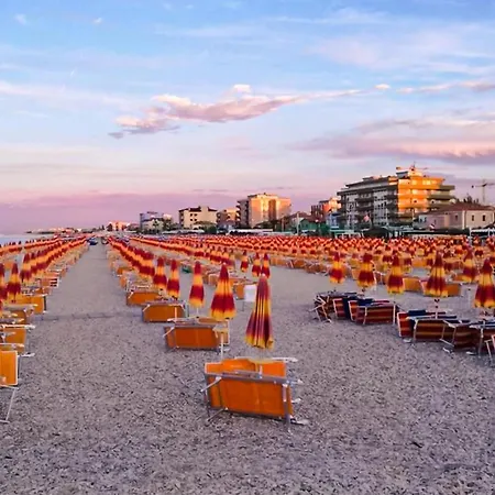 2 Bedroom Lovely In Σπίτι διακοπών