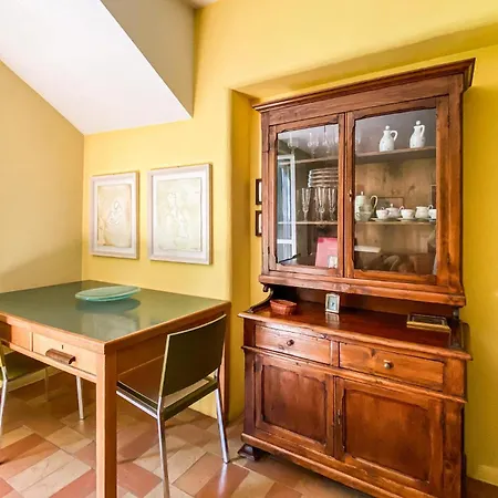 2 Bedroom Lovely In 펜션 파노