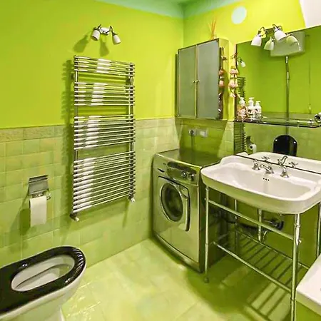 2 Bedroom Lovely In 펜션