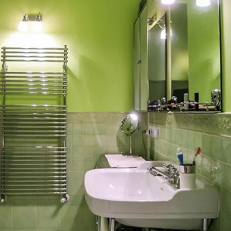 2 Bedroom Lovely In 펜션 파노