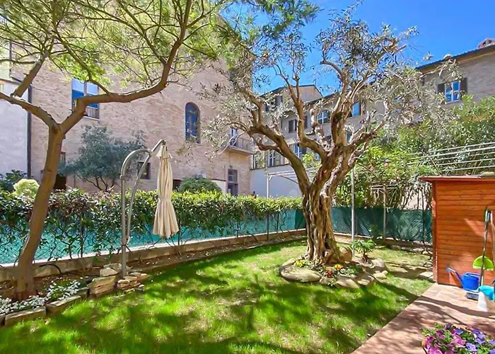 Σπίτι διακοπών 2 Bedroom Lovely In *