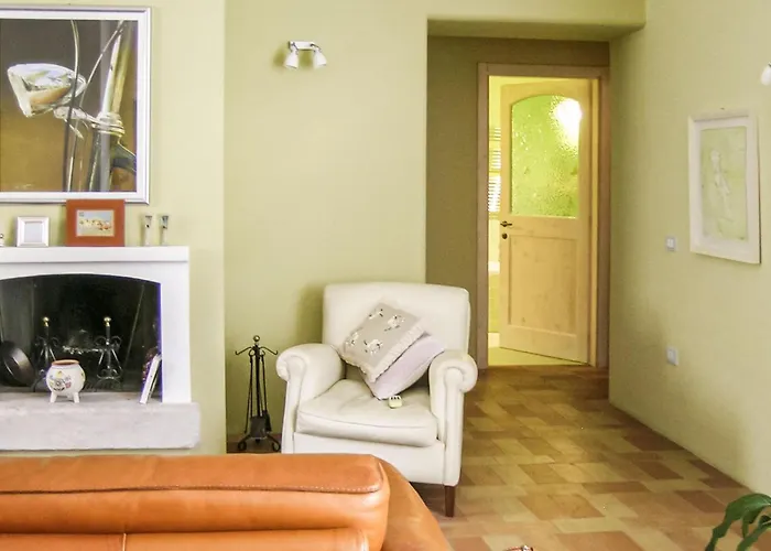 2 Bedroom Lovely In Fano